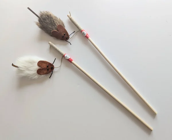 Runaway Rosie Teaser Wand
